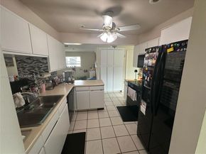 4801 NW 13th Ave, Deerfield Beach FL 33064