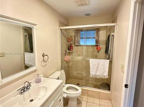 4801 NW 13th Ave, Deerfield Beach FL 33064