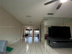 4801 NW 13th Ave, Deerfield Beach FL 33064