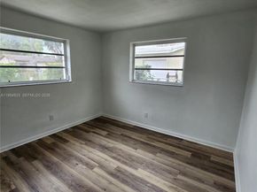 9425 SW 51st Pl, Cooper City FL 33328