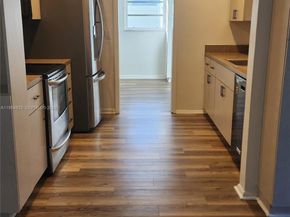 9425 SW 51st Pl, Cooper City FL 33328