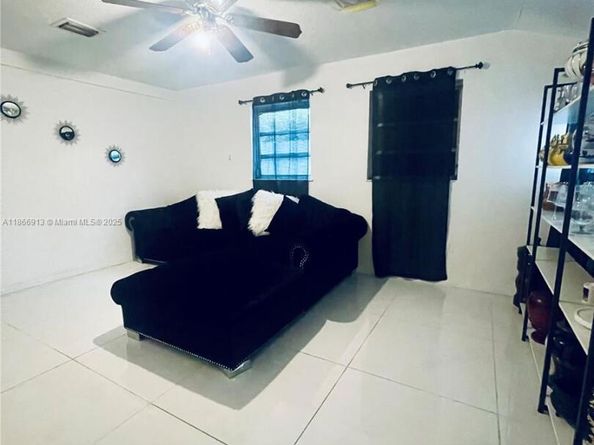 2751 NW 99th St, Miami FL 33147