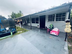 2751 NW 99th St, Miami FL 33147