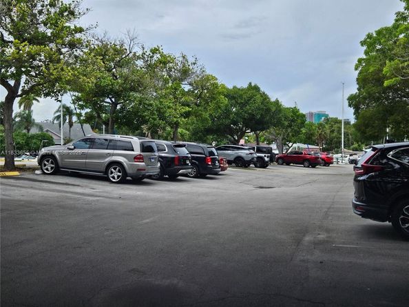 1101 River Reach Dr 418, Fort Lauderdale FL 33315