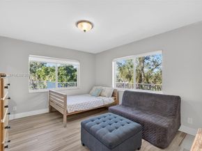 1203 Hillsboro Mile P2, Hillsboro Beach FL 33062