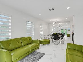 1285 NW 86th St, Miami FL 33147