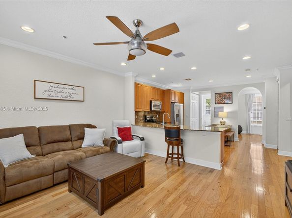 130 Morning Dew Cir, Jupiter FL 33458