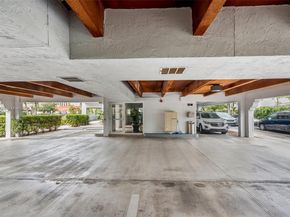 49 Majorca Ave 203, Coral Gables FL 33134