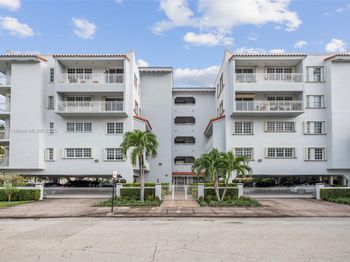 49 Majorca Ave