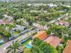 1070 Tyler St, Hollywood FL 33019