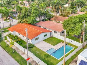 1070 Tyler St, Hollywood FL 33019