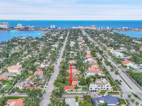 1070 Tyler St, Hollywood FL 33019