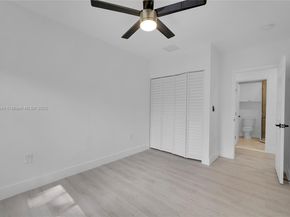 1070 Tyler St, Hollywood FL 33019