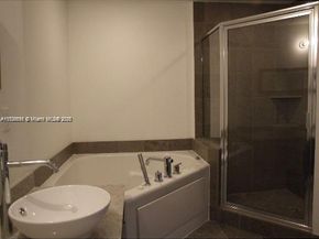 3029 NE 188th St 301, Aventura FL 33180