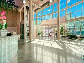 3029 NE 188th St 301, Aventura FL 33180