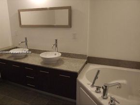 3029 NE 188th St 301, Aventura FL 33180