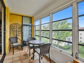 2811 Somerset Dr 405, Lauderdale Lakes FL 33311