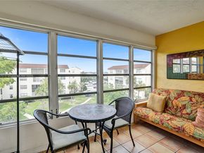 2811 Somerset Dr 405, Lauderdale Lakes FL 33311