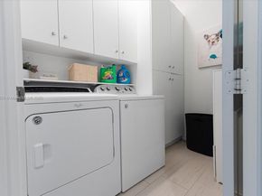 11326 SW 16th St, Pembroke Pines FL 33025
