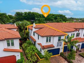 11326 SW 16th St, Pembroke Pines FL 33025
