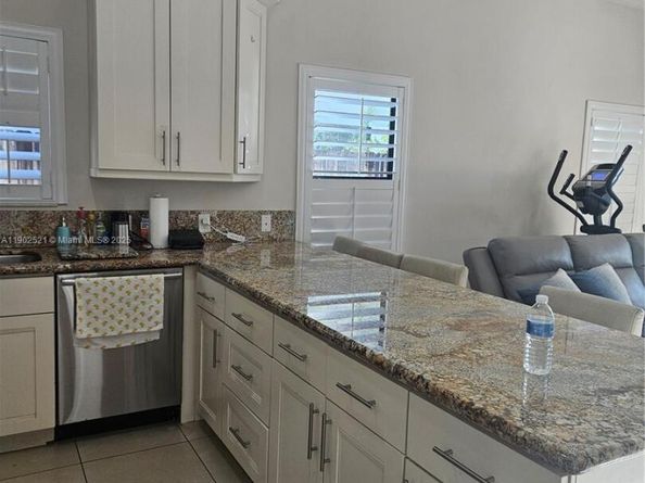 2030 SW 60th Ave, Miami FL 33155