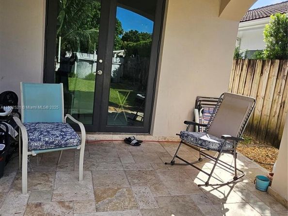 2030 SW 60th Ave, Miami FL 33155