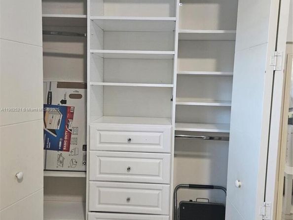 2030 SW 60th Ave, Miami FL 33155