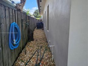 2030 SW 60th Ave, Miami FL 33155