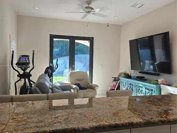 2030 SW 60th Ave, Miami FL 33155