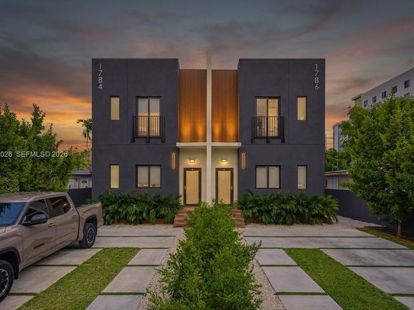 1784 & 1786 NW 31st St, Miami FL 33142