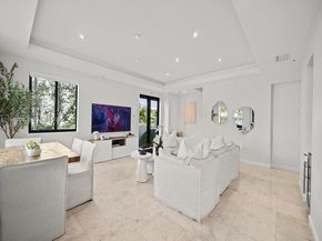 5864 SW 74th Ter G, South Miami FL 33143