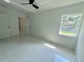 11820 SW 188th St, Miami FL 33177