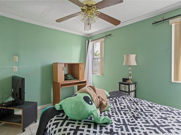 3261 Salinas Way, Miramar FL 33025