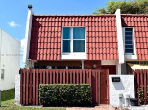 13949 SW 84th St 801, Miami FL 33183