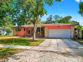 1420 NE 137th St, North Miami FL 33161