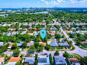 1420 NE 137th St, North Miami FL 33161