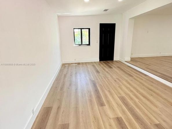 9305 NW 14th Ave, Miami FL 33147