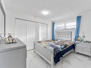 8820 SW 27th St, Miami FL 33165