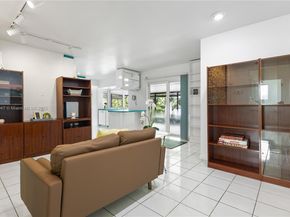 9601 SW 58th St, Miami FL 33173