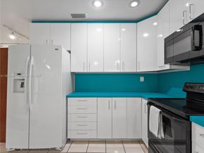9601 SW 58th St, Miami FL 33173