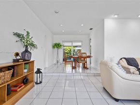 9601 SW 58th St, Miami FL 33173