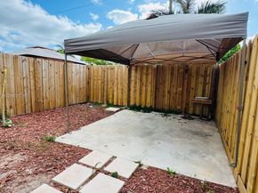 1220 NE 5th Ct, Florida City FL 33034