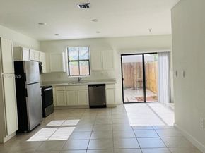 1220 NE 5th Ct, Florida City FL 33034