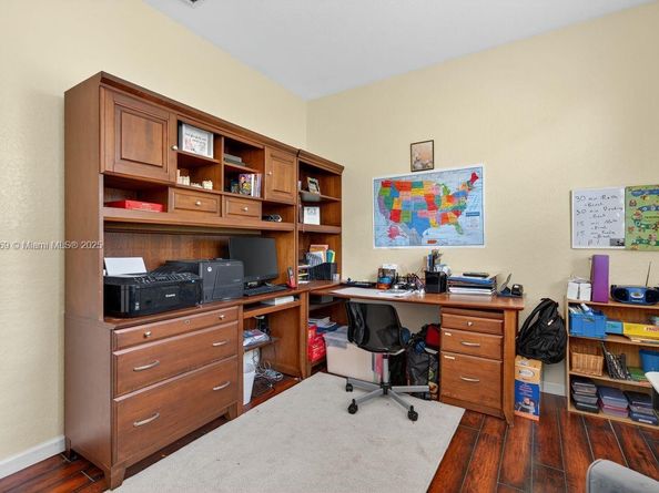 2215 Portofino Ave, Homestead FL 33033