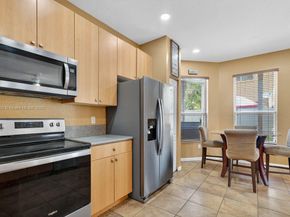 2215 Portofino Ave, Homestead FL 33033