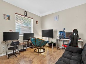 2215 Portofino Ave, Homestead FL 33033