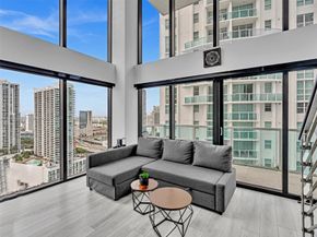 41 SE 5th St 1717, Miami FL 33131