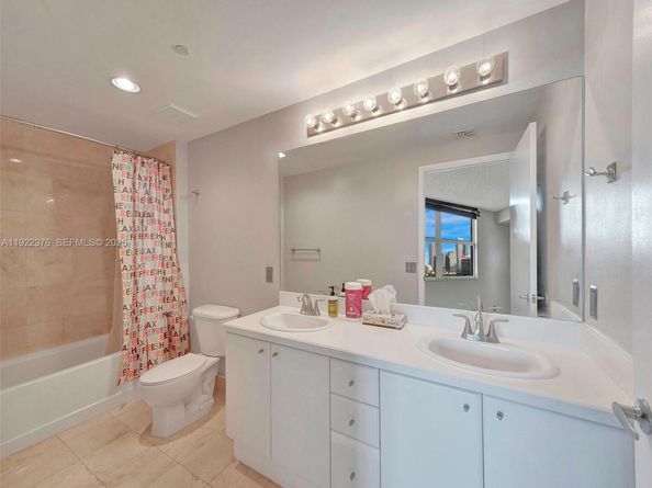 2475 Brickell Ave 804, Miami FL 33129