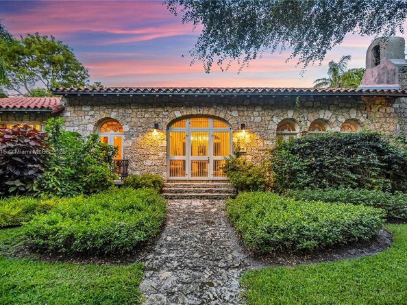 3903 Granada Blvd, Coral Gables FL 33134
