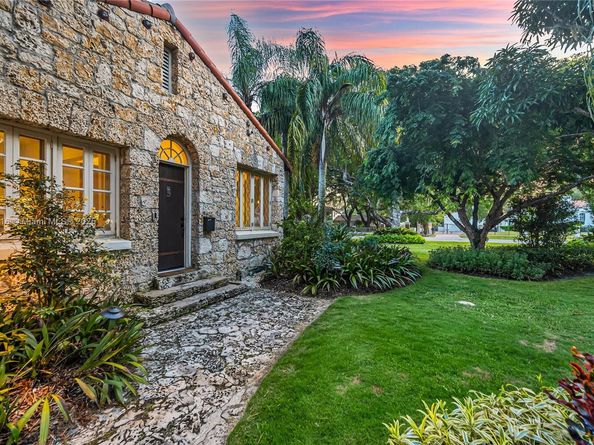 3903 Granada Blvd, Coral Gables FL 33134